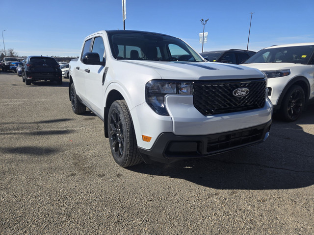 2025 Ford Maverick XLT | BLACK APP PKG | 4K TOW PKG | LUXURY PKG in Cars & Trucks in Calgary - Image 3