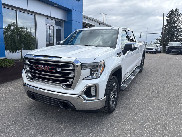 2019 GMC Sierra 1500 SLT in Cars & Trucks in Nipawin