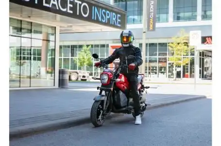 Navi in Street, Cruisers & Choppers in Edmonton - Image 11