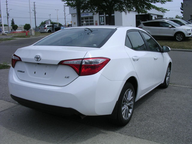 2014 Toyota Corolla 4dr Sdn CVT LE in Cars & Trucks in City of Toronto - Image 3
