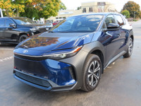 100% CANADIAN VEHICLE Visit Our Website @ EliteLuxuryMotors.ca _____________________________________... (image 5)