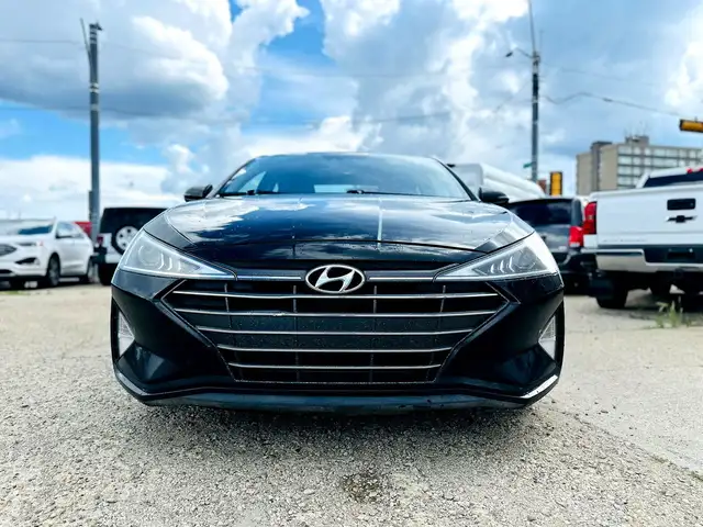 2020 Hyundai Elantra Preferred w/Sun & Safety Package IVT in Cars & Trucks in Edmonton - Image 3