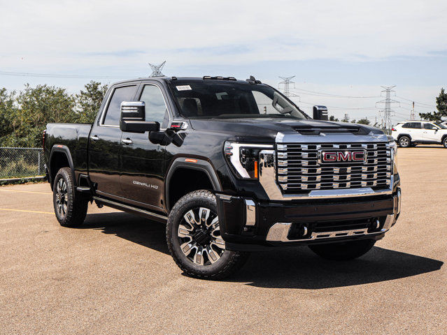 2025 GMC Sierra 3500HD Denali in Cars & Trucks in Strathcona County - Image 2