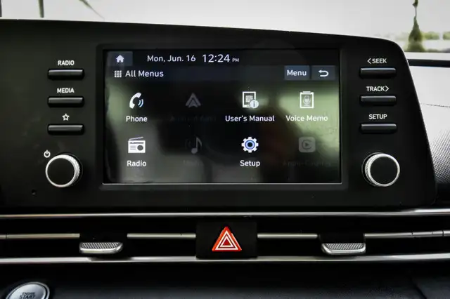 2021 Hyundai Elantra Preferred IVT • HEATED SEATS/STEERING • CP/ in Cars & Trucks in Kingston - Image 22