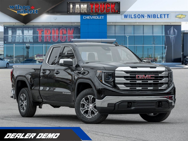 2025 GMC Sierra 1500 SLE- *Dealer Demo* X31 Off-Road Pkg in Cars & Trucks in Markham / York Region