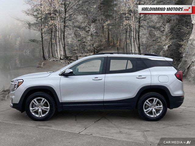 2022 GMC Terrain SLE in Cars & Trucks in Hamilton - Image 2