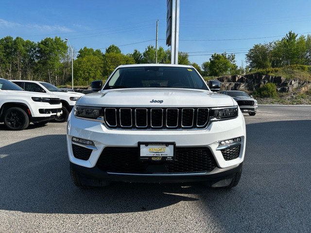 2023 Jeep Grand Cherokee Limited - Leather Seats in Cars & Trucks in Kenora - Image 3