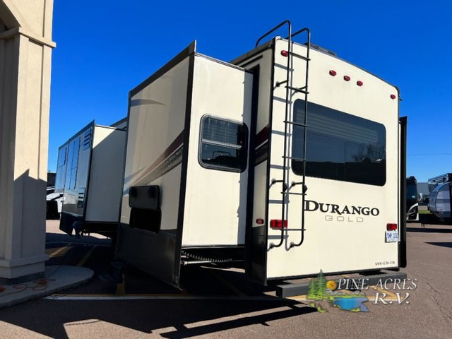 2015 KZ Durango Gold G380FLF Sold by Larry Rain in Travel Trailers & Campers in Moncton - Image 3