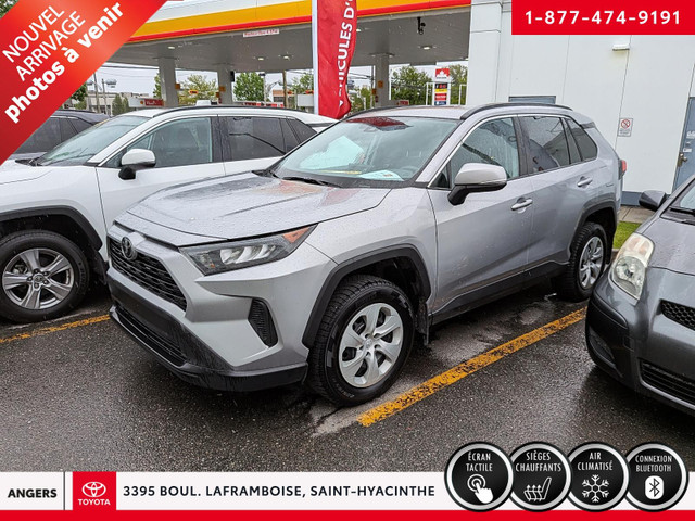 2020 Toyota RAV4 in Cars & Trucks in Saint-Hyacinthe - Image 2