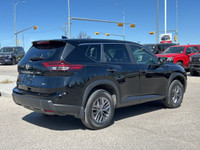 2025 NISSAN ROGUE S - AWD - SAVE THOUSANDS FROM NEW !! FEATURES INCLUDE - - Cloth Interior - Heated... (image 3)