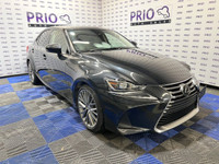 Certified All Wheel Drive Rear-View Camera Sun Roof Push Start Leather Seats Heated Seats Cooled Sea... (image 6)