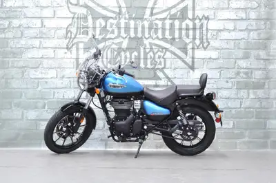 2022 Royal Enfield Meteor 350 Supernova for sale! Great little 350 single that's a blast to scoot ar...