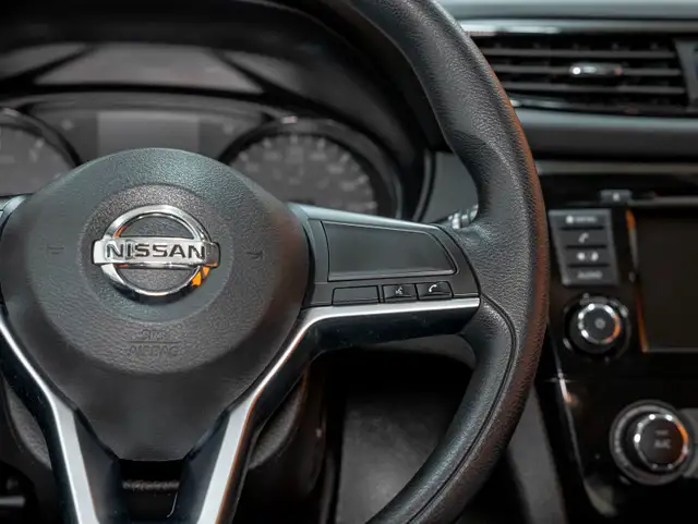 2019 Nissan Qashqai S *CARPLAY* SIÈGES CHAUFF ALERTES BLUETOOTH  in Cars & Trucks in Laurentides - Image 16