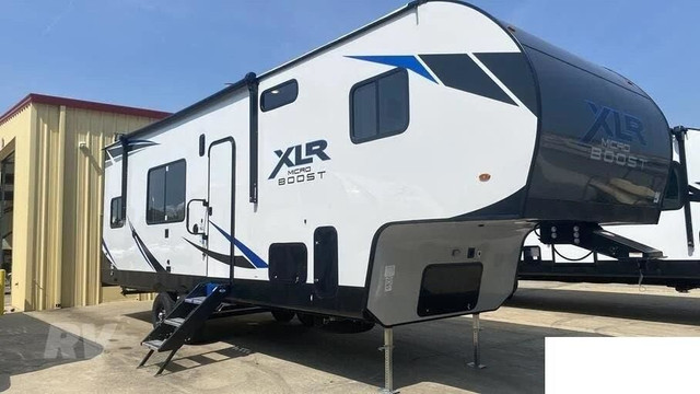 2023 XLR by Forest River 335XLRE Paiement a partir de 143$/sem in Travel Trailers & Campers in Val-d'Or - Image 2