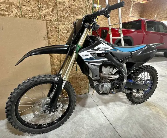 2018 YAMAHA YZ450F - BLACK in Dirt Bikes & Motocross in Delta/Surrey/Langley - Image 2