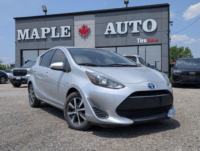 2019 Toyota Prius C Hybrid | CAMERA in Cars & Trucks in London