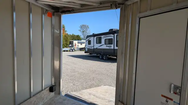 2025 Lightning 7x19 Aluminum Snowmobile Trailer in Cargo & Utility Trailers in Mississauga / Peel Region - Image 10