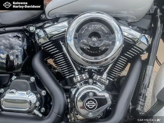 2025 Harley-Davidson Softail FLHC - Heritage Classic in Street, Cruisers & Choppers in Kelowna - Image 12