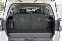 This Toyota 4Runner boasts a Regular Unleaded V-6 4.0 L/241 engine powering this Automatic transmiss... (image 9)