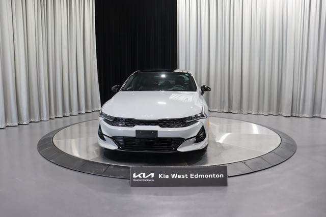 2022 Kia K5 GT w/Black Interior 2.5L TURBO / HEATED/COOLED LE... in Cars & Trucks in Edmonton