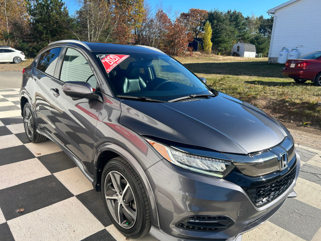 2020 Honda HR-V Touring - AWD, Leather, Heated seats, Sunroof, A in Cars & Trucks in Annapolis Valley - Image 4