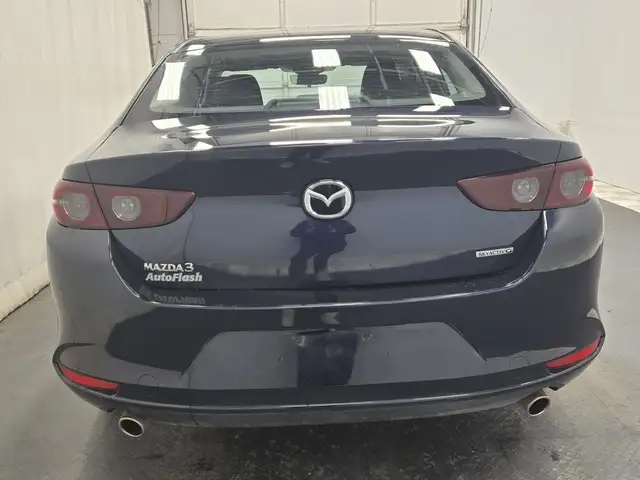 2021 Mazda Mazda3 CARPLAY, CAMERA, SIEGES CHAUFFANTS, BLIND SPOT in Cars & Trucks in Longueuil / South Shore - Image 7