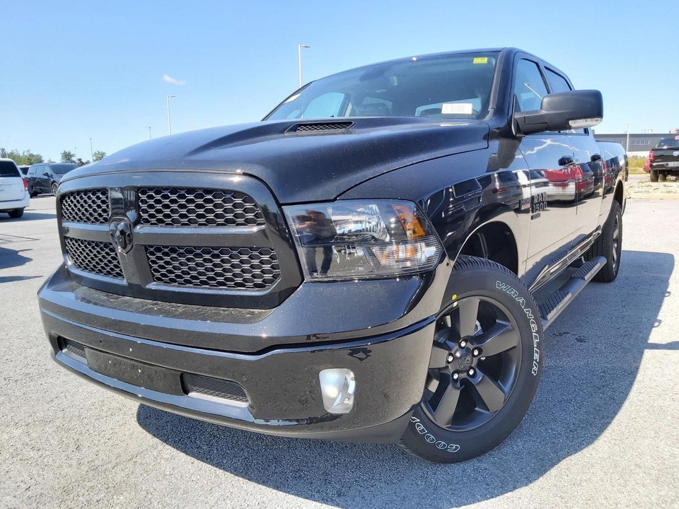 2022 Ram 1500 Classic SLT