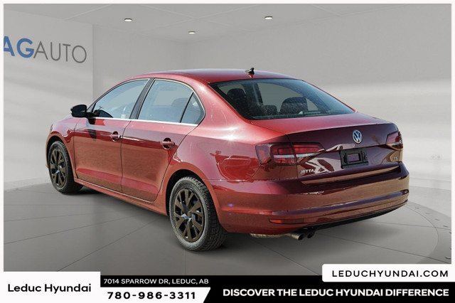 2016 Volkswagen Jetta Sedan Comfortline 16-inch alloy wheels, Su in Cars & Trucks in Edmonton - Image 4