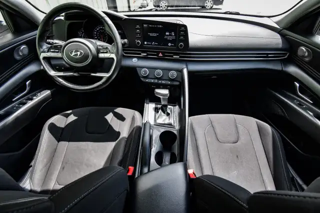 2021 Hyundai Elantra Preferred IVT • HEATED SEATS/STEERING • CP/ in Cars & Trucks in Kingston - Image 16