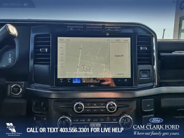 2023 Ford F-350 Lariat CLEAN ONE OWNER CARFAX, 8FT BOX, MOONR... in Cars & Trucks in Red Deer - Image 19