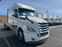 2019 Freightliner T12664ST