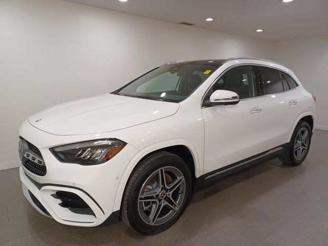 2025 Mercedes-Benz GLA GLA 250 in Cars & Trucks in Regina - Image 2