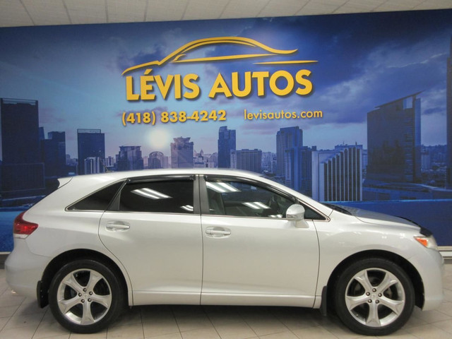 TOYOTA VENZA 2014 LE V-6 3.5 LITRES BLUETOOTH MAGS 20 POUCES ! in Cars & Trucks in Lévis