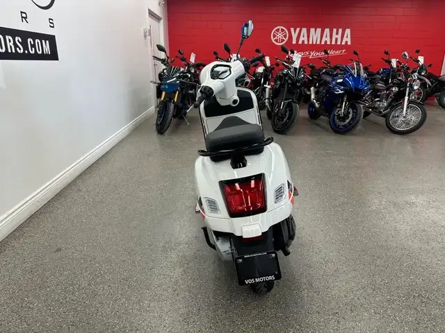 2025 Vespa GTS 310 Supersport MY 25 - V6601NP - -Financing Avail in Scooters & Pocket Bikes in Markham / York Region - Image 6