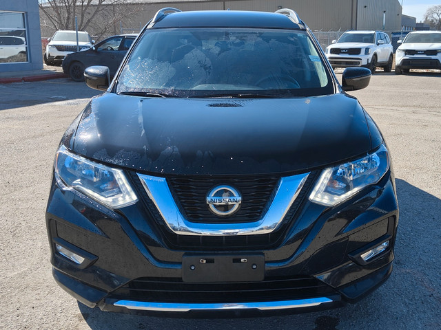 2018 Nissan Rogue SV/AWD/HEATED SEATS/BACKUP CAM/KEYLESS ENTRY A in Cars & Trucks in Prince Albert - Image 2