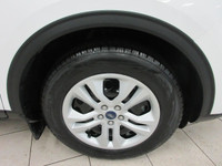 FORD ESCAPE 2020 AWD ECOBOOST / BLUETOOTH / CAMÉRA DE RECUL / PNEUS ÉTÉ AVEC 151500 KM CERTIFIÉ ET N... (image 4)