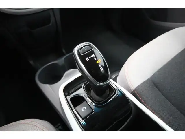 2021 Chevrolet Bolt EV in Cars & Trucks in Lévis - Image 24