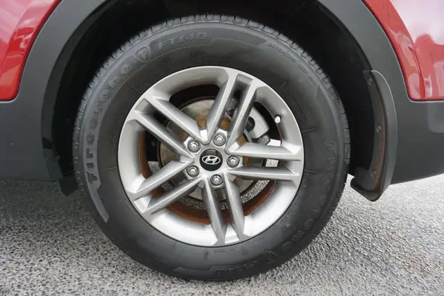 2018 Hyundai Santa Fe in Cars & Trucks in Oakville / Halton Region - Image 33