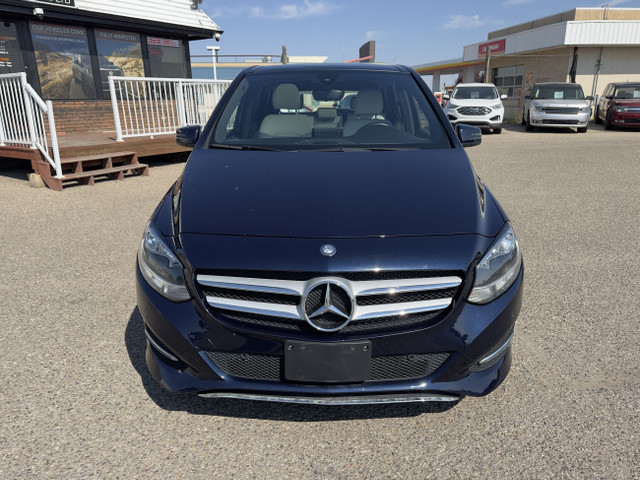 2017 Mercedes-Benz B-Class B 250 Sports Tourer in Cars & Trucks in Lethbridge - Image 3