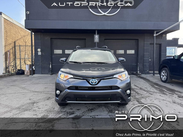 2016 Toyota RAV4 Hybride AWD Automatique avec Toit Ouvrant Camér in Cars & Trucks in Laval / North Shore - Image 2