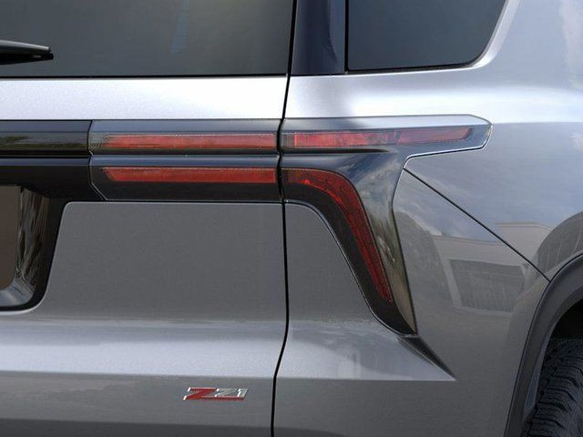2025 Chevrolet Traverse Z71 in Cars & Trucks in Edmonton - Image 4