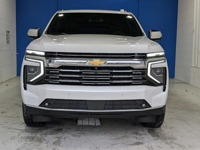 2025 Chevrolet Suburban PremierSun & Tow Pkg in Cars & Trucks in Barrie - Image 4