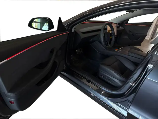 Tesla Model 3 2024 in Cars & Trucks in Markham / York Region - Image 91