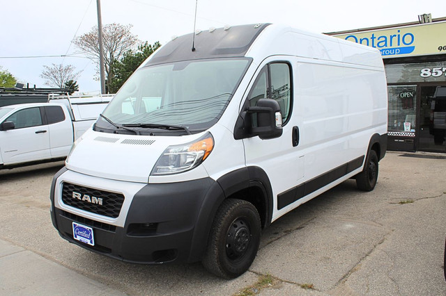 2021 Ram ProMaster Cargo 2500 Van 159" Back Up Divider in Cars & Trucks in Mississauga / Peel Region - Image 2