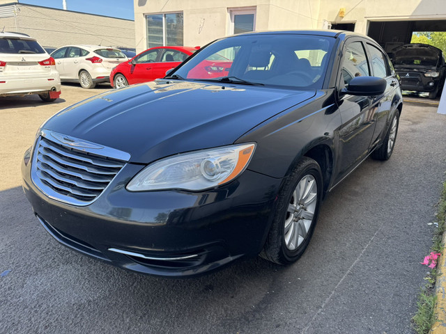 2014 Chrysler 200 LX AUTOMATIQUE FULL AC MAGS in Cars & Trucks in Laval / North Shore