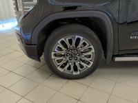 Value Market Pricing, 10-Speed Automatic, 4WD, Alpine Umber Leather, 16-Way Power Driver Seat Adjust... (image 9)