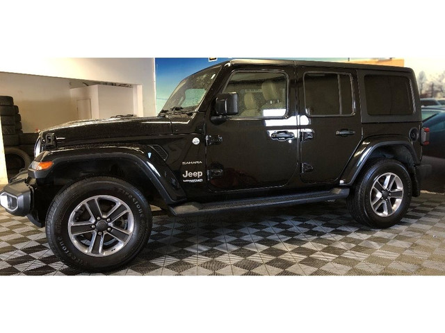  2018 Jeep WRANGLER UNLIMITED Sahara, 6 Speed Manual, Leather, A in Cars & Trucks in North Bay - Image 2