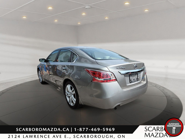 2013 Nissan Altima AUTO in Cars & Trucks in City of Toronto - Image 4