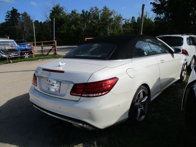 2014 Mercedes-Benz E350 - SALVAGE in Cars & Trucks in Barrie - Image 4
