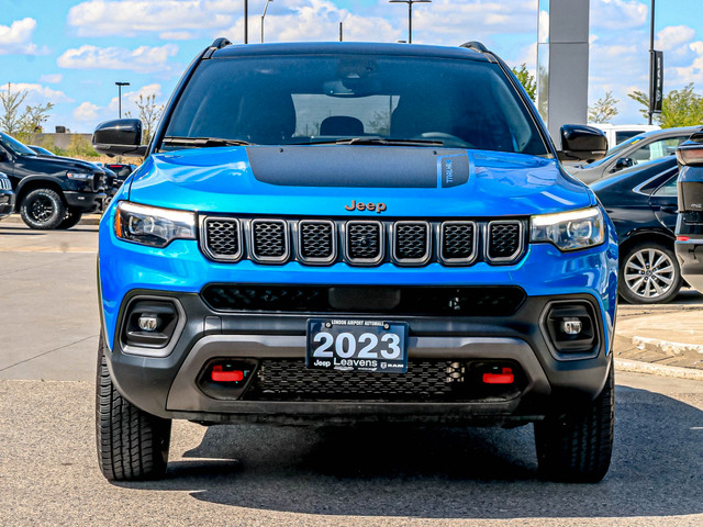 2023 Jeep Compass Trailhawk LEATHER | PANO SUNROOF | HEATED S... in Cars & Trucks in London - Image 2